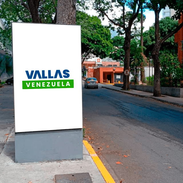Tótem en Calle El Bosque con Av. Principal de La Castellana, Chacao