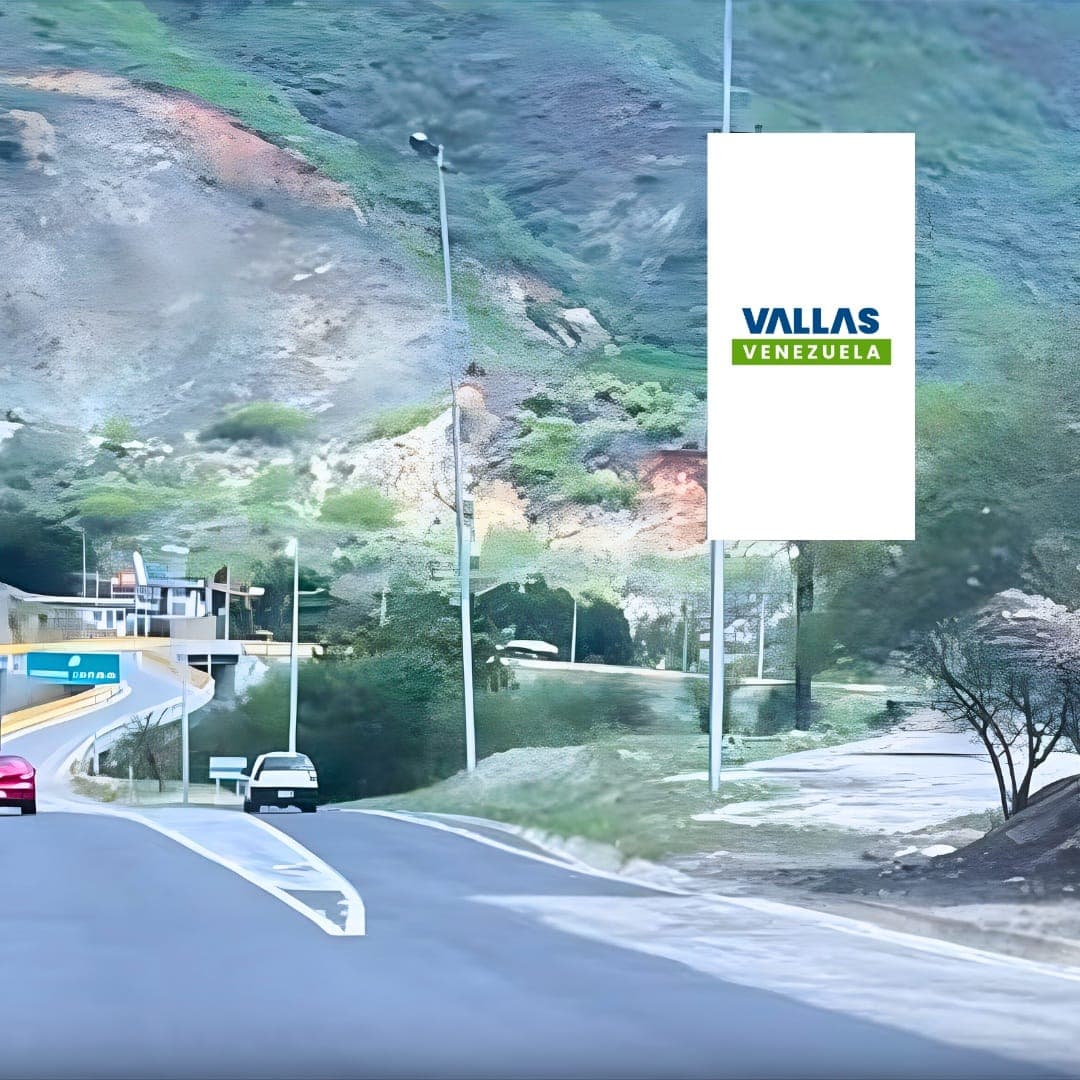 Valla 6 × 12 m en Autopista Caracas - La Guaira