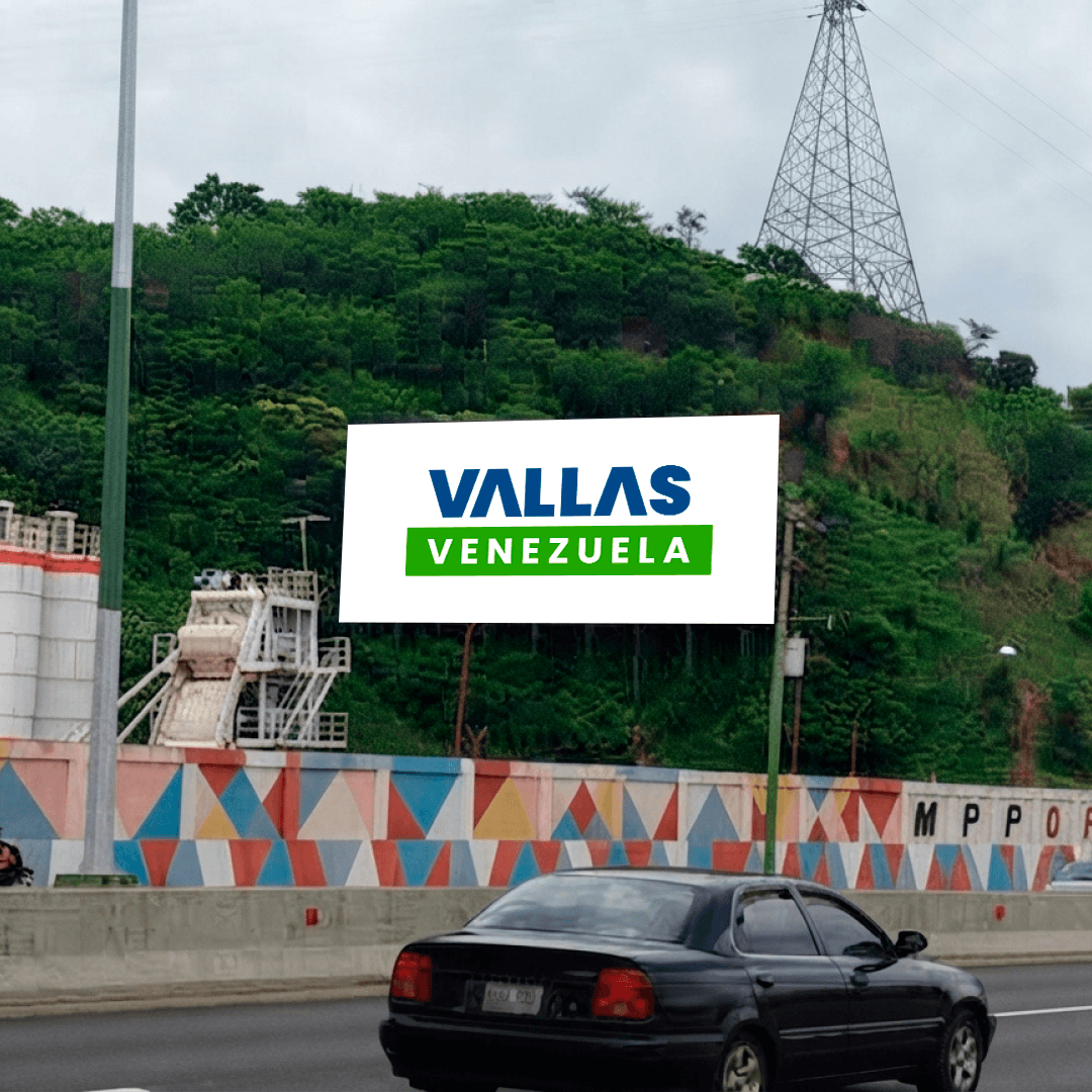Valla 20 × 10 m en Autopista Gran Mariscal de Ayacucho