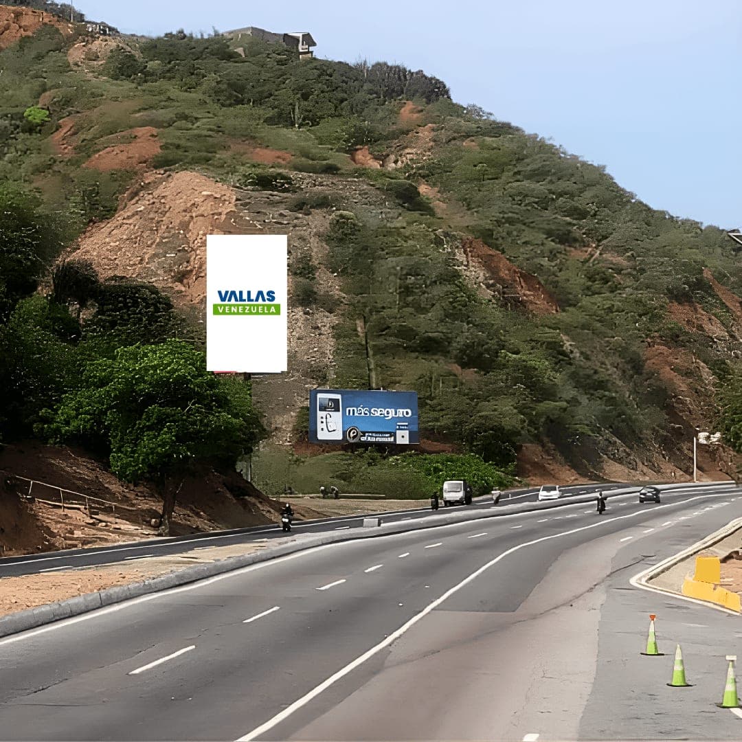 Valla 6 × 12 m en Autopista Caracas - La Guaira