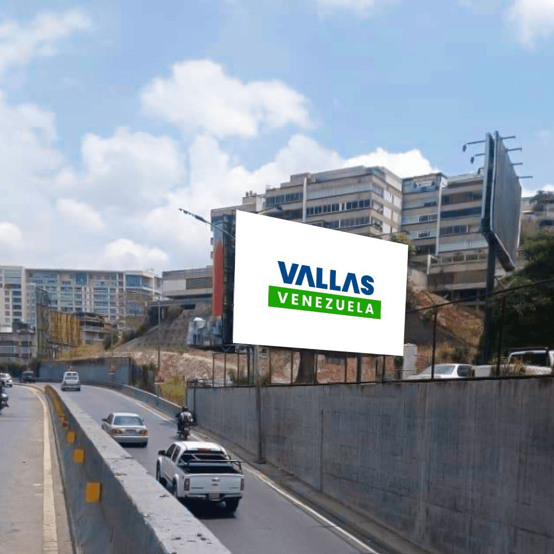 Valla 6.85 × 12 m en Sentido S-N, Baruta