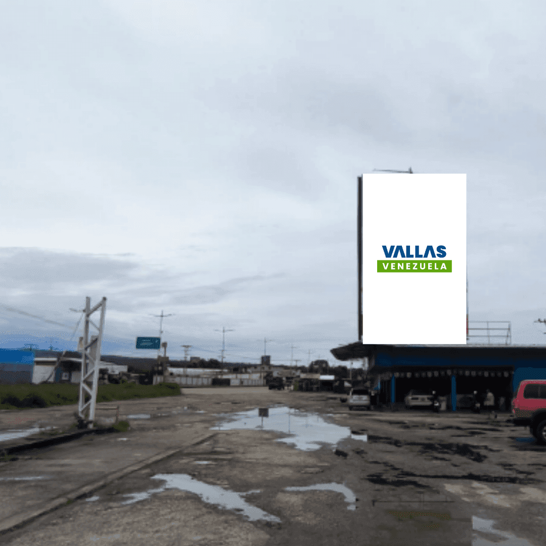 Valla 12 × 19 m en Troncal N.º 005