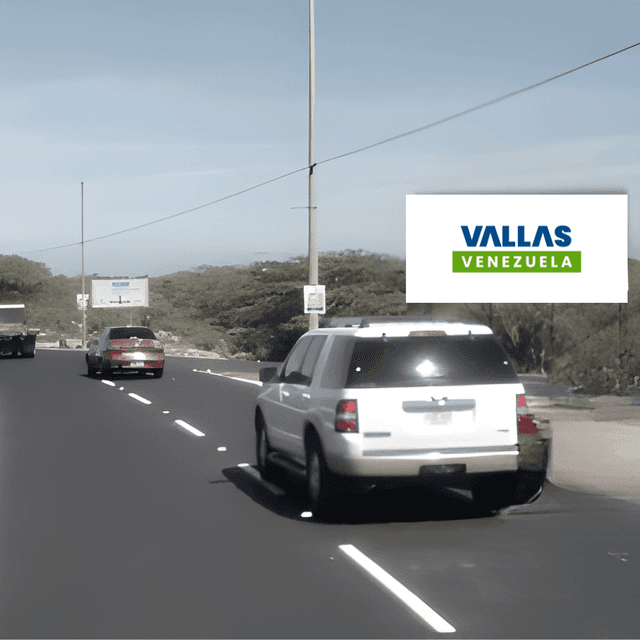 Valla en Av. 6 con Av. Intercomunal