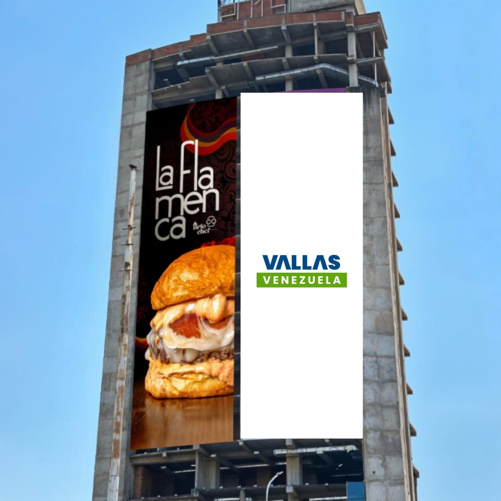 Valla 10 × 34 m en Av. Bolivar justo en frente del C.C Parque Aragua