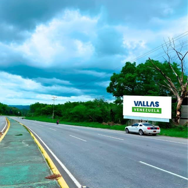 Valla en Autopista Valera-Trujillo