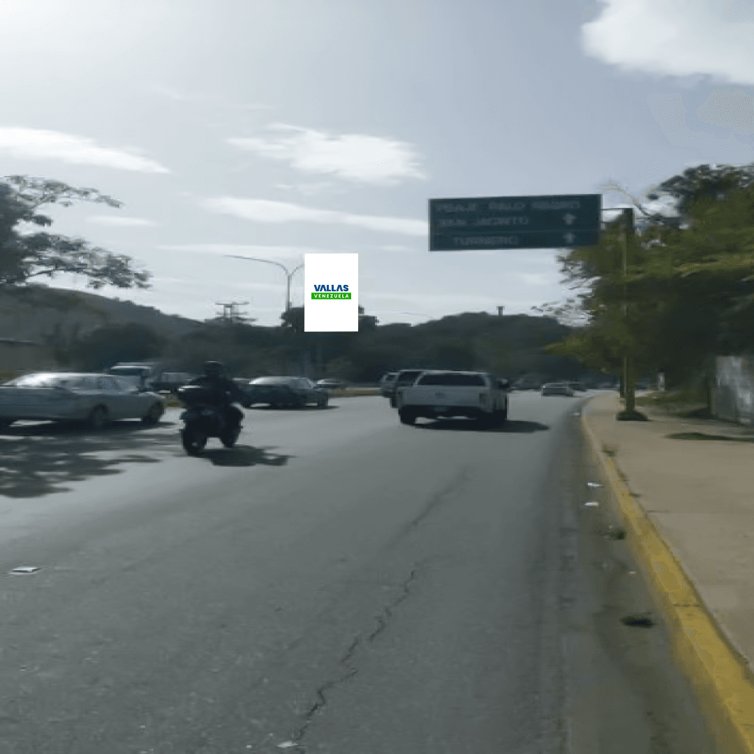 Valla 12 × 6 m en Calle K, Maracay