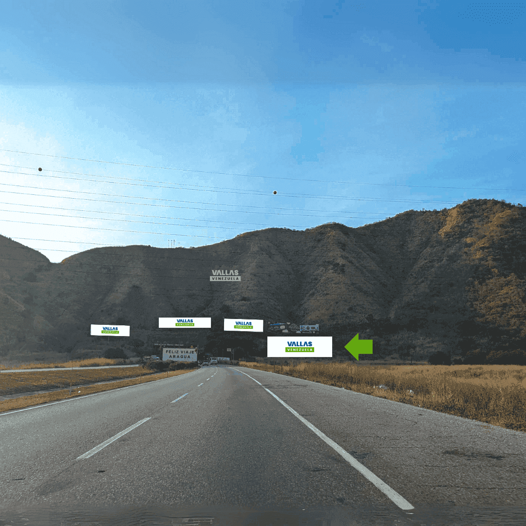 Valla 40 × 8 m en Autopista Regional del Centro