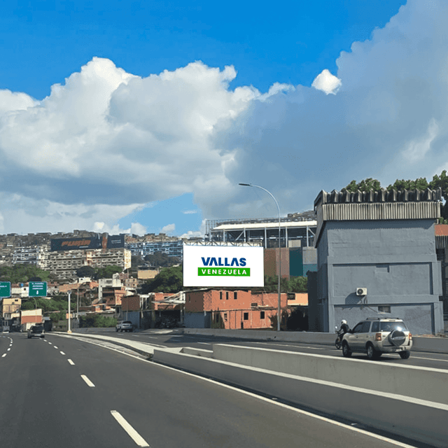 Valla en Entrada a Caracas, Libertador