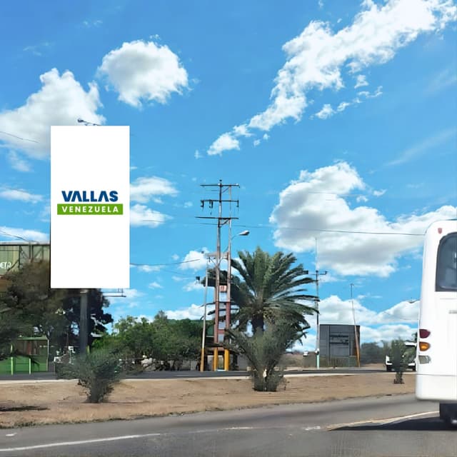 Valla en Autopista Porlamar vía Aeropuerto