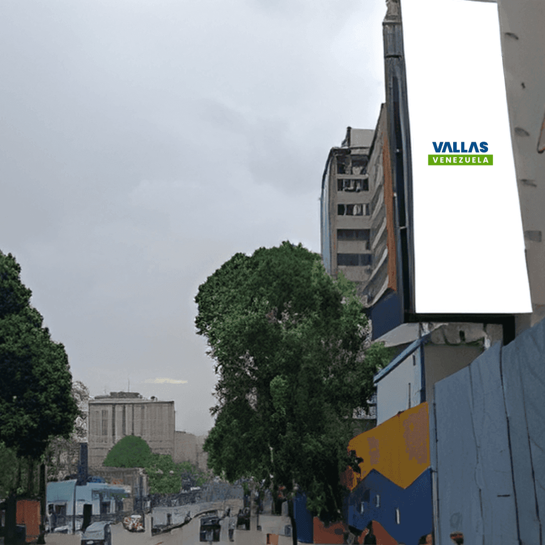 Valla 4 × 8 m en Av. Libertador, Chacao