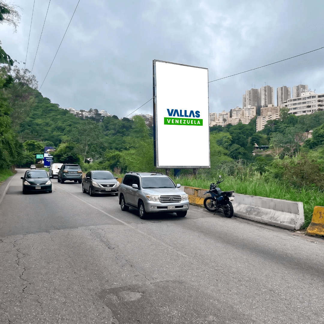 Valla 4 × 7 m en Carretera vieja de Baruta desde Autopista Prados del Este