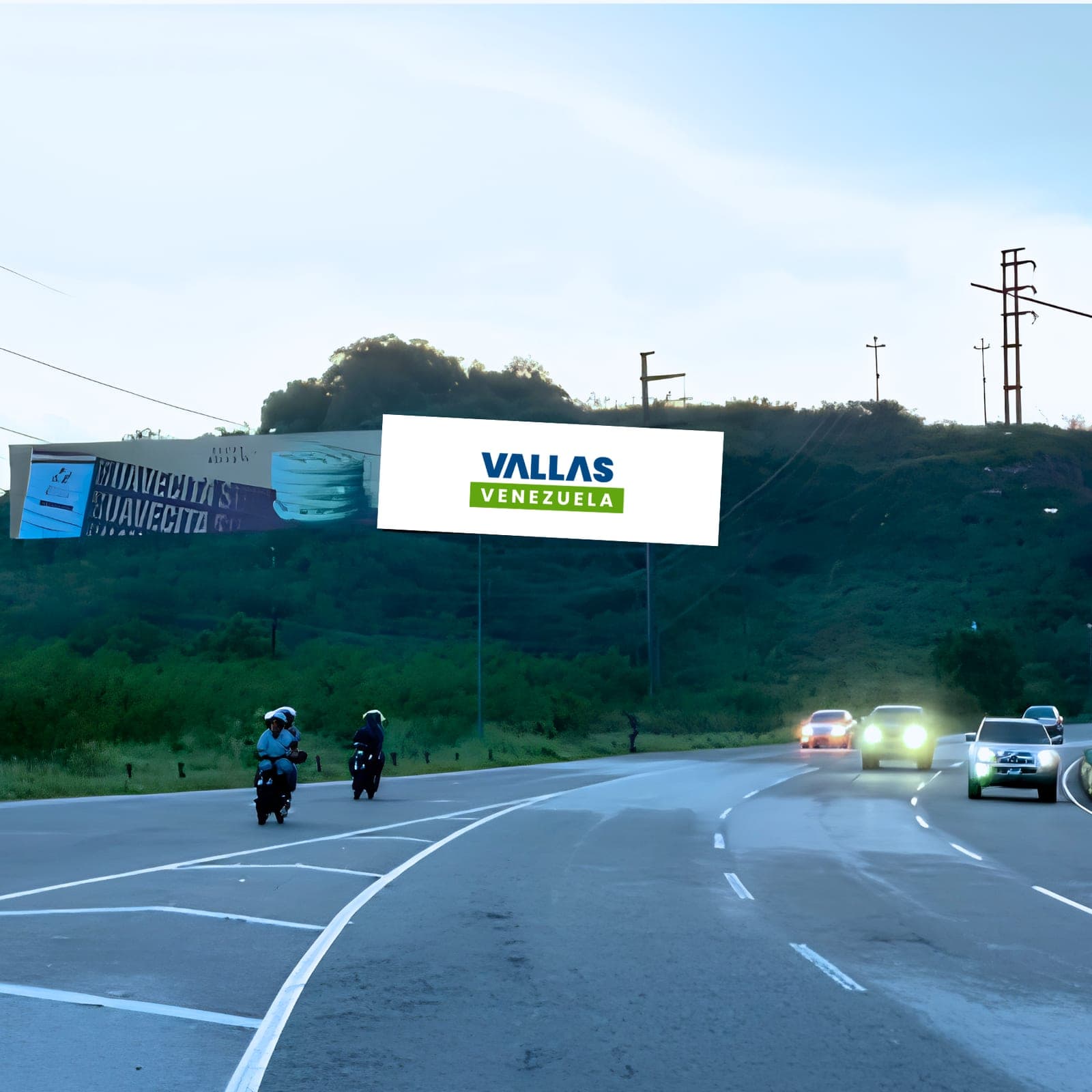 Valla 30 × 10 m en Autopista Cimarrón Andresote