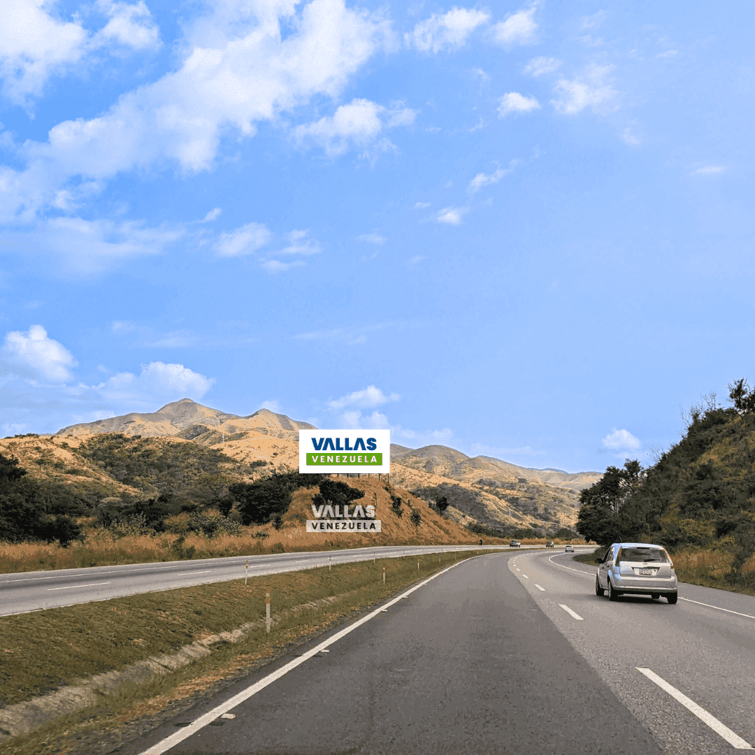 Valla 20 × 10 m en Autopista Regional del Centro
