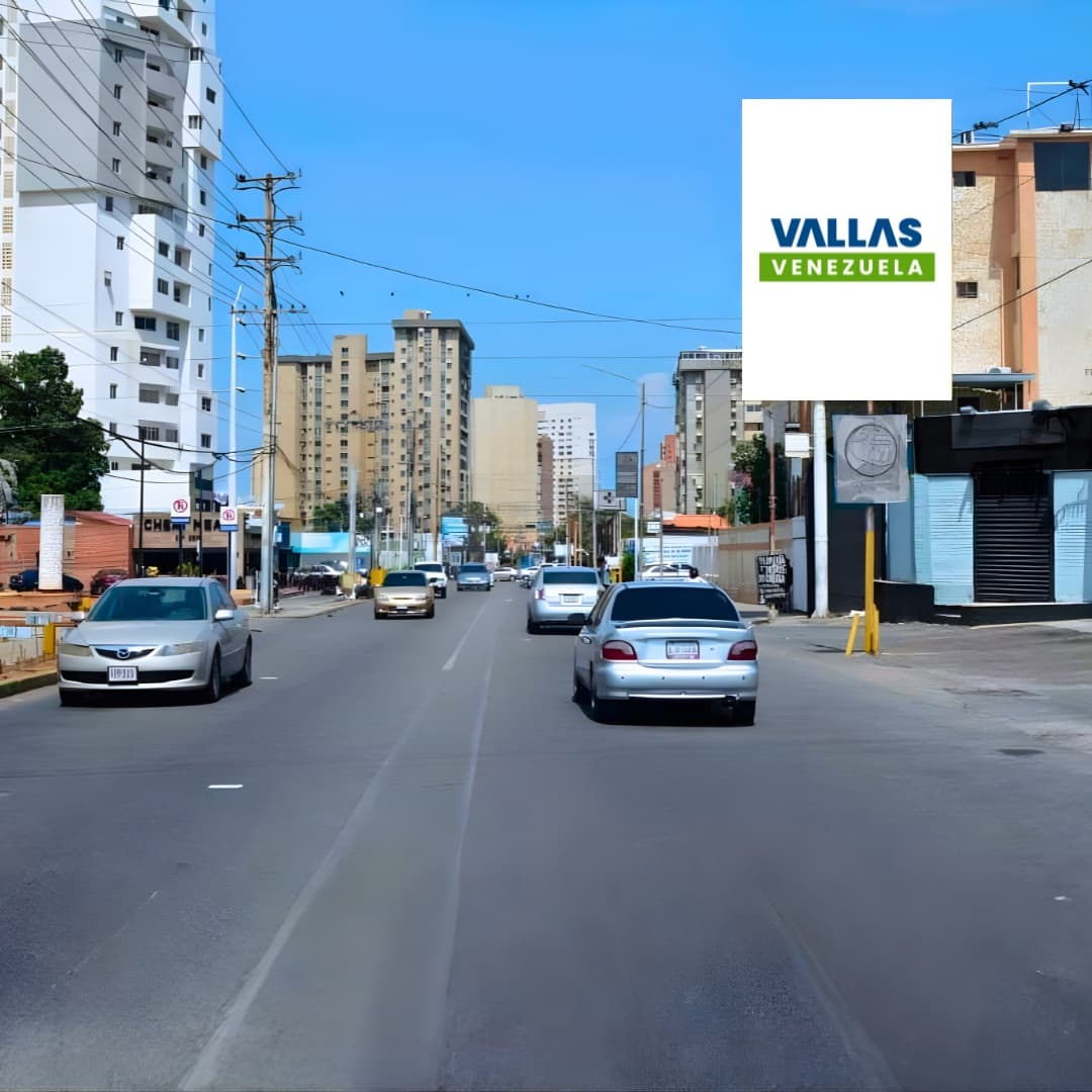 Valla 5 × 7 m en Calle 67 Cecilio Acosta