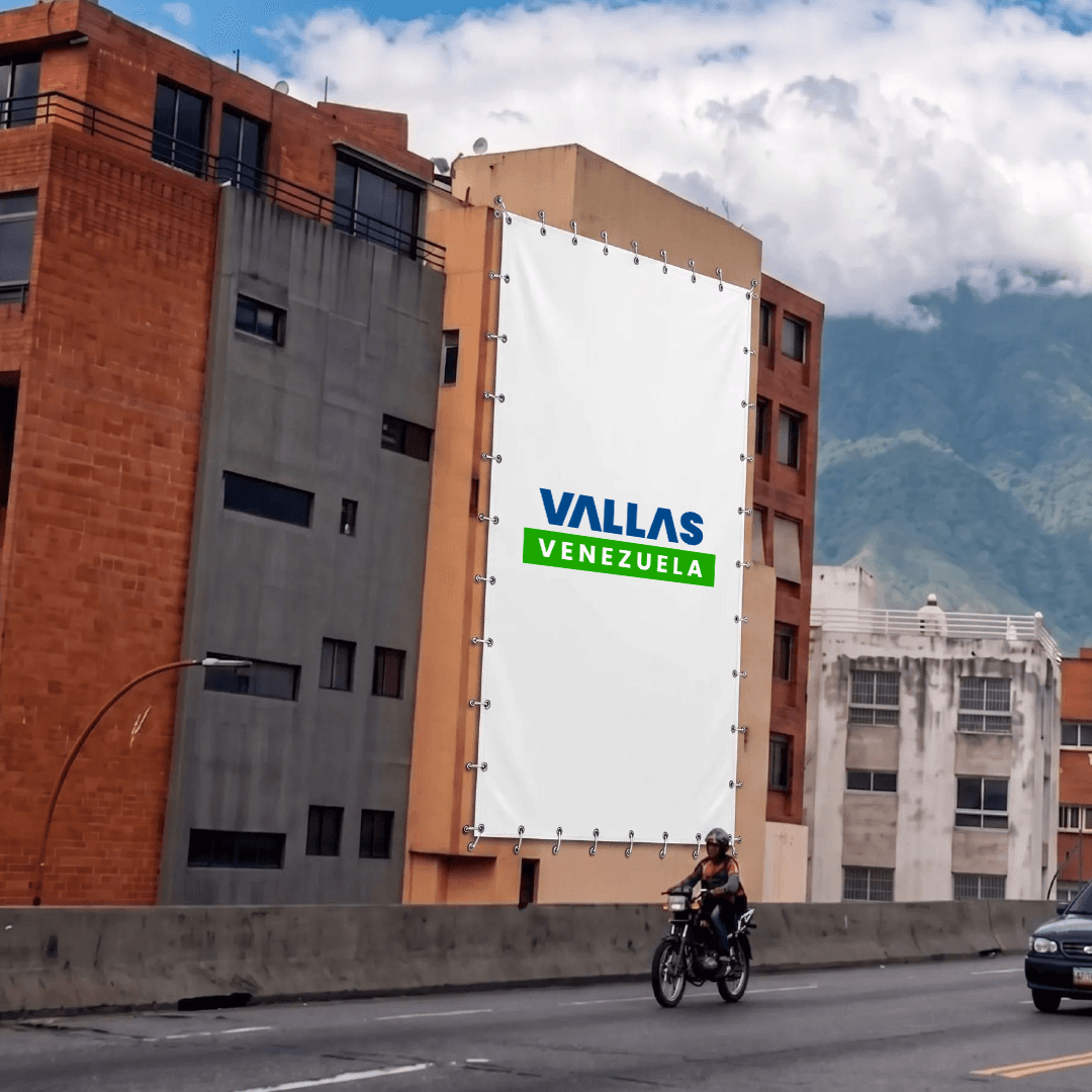 Valla 16 × 13.8 m en Avenida Arturo Michelena, Baruta