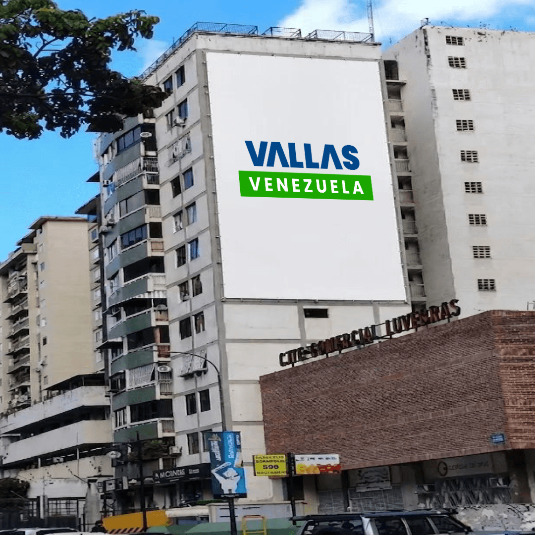 Valla 21 × 9.5 m en Av. Rómulo Gallegos, Sucre