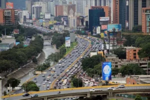 Autopista Francisco Fajardo, Caracas