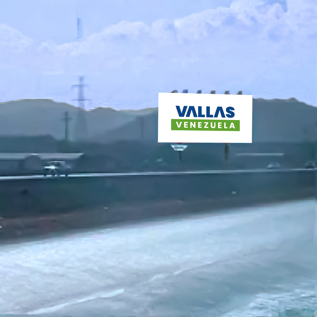 Autopista de Oriente, antes del peaje Potocos, parcela N.º 8, a 2 km después del Parque Kariña, vía Caracas, Puerto La Cruz, Valla Horizontal de 24.2m x 12.2m