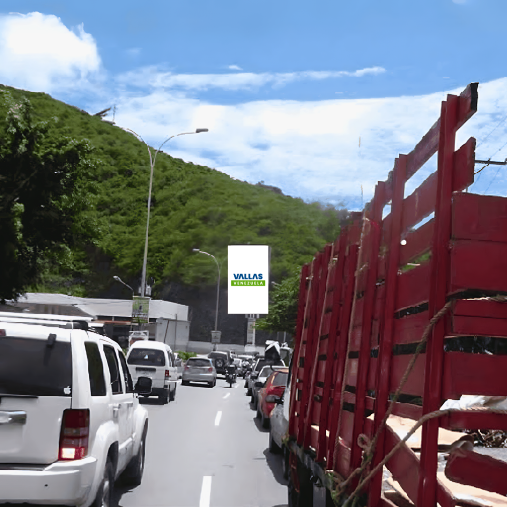 Valla publicitaria en Miranda - Entrada Carretera Panamericana Km 1 junto a E/S Km 1, sentido Caracas, Caracas, Valla Vertical de 6m x 12m