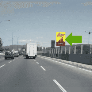 Av. Intercomunal sentido Barcelona - Puerto la Cruz Entrando A Puerto la Cruz. Antes De Puente Amarillo