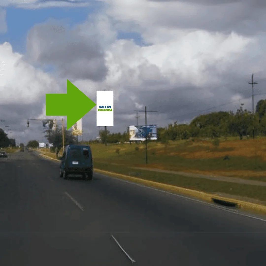 AE-AP028APOR Av. Guayana vía Ciudad Bolívar antes de peaje Recta Del AeropuertoFrente Al Aeropuerto