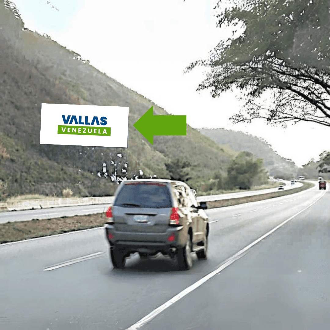 Autopista Regional del Centro sentido Caracas-Tejerías. Caracas vía Valencia. Sector tejerías frente al cultivo hidropónico