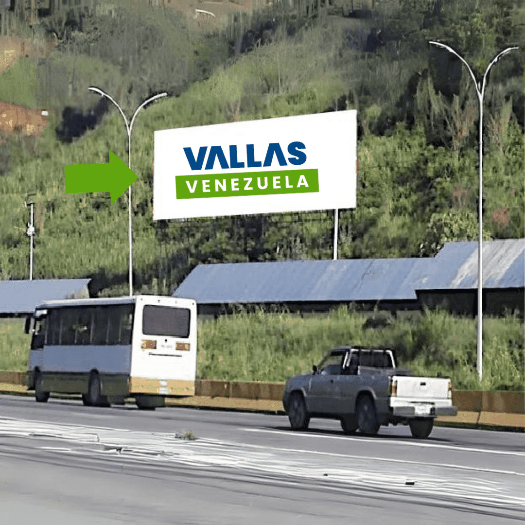 Autopista Guarenas - petare Sobreancho Izcaragua Frente A La Estación De Servicio PDV