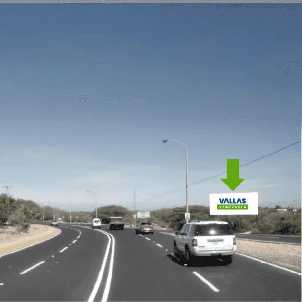 Av. 6 con Av. intercomunal Frente Al Centro Comercial Virtudes