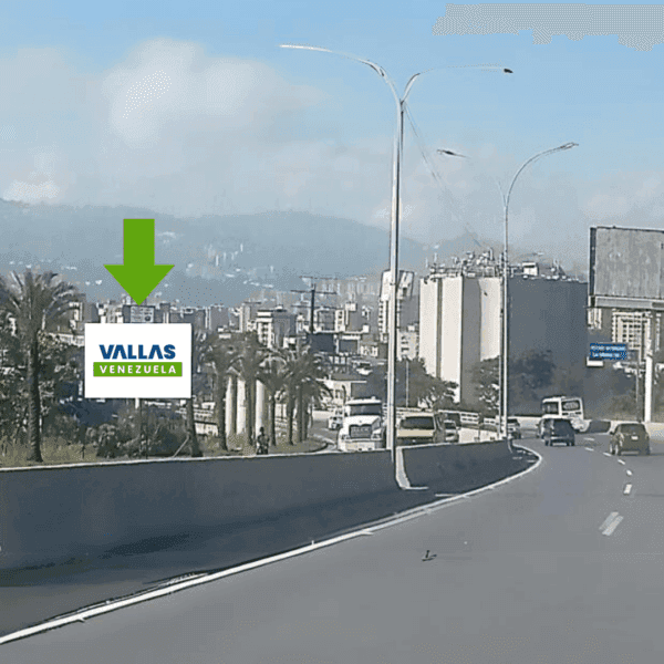 Autopista Francisco Fajardo sector la Urbina. Terrazas del Ávila - La Urbina Frente a Makro Caracas