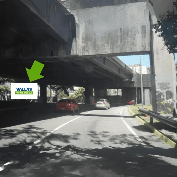 Entrada Desde La Autopista Francisco Fajardo Hacia Las Mercedes con Empalme Av. Ernesto Blohm Caracas