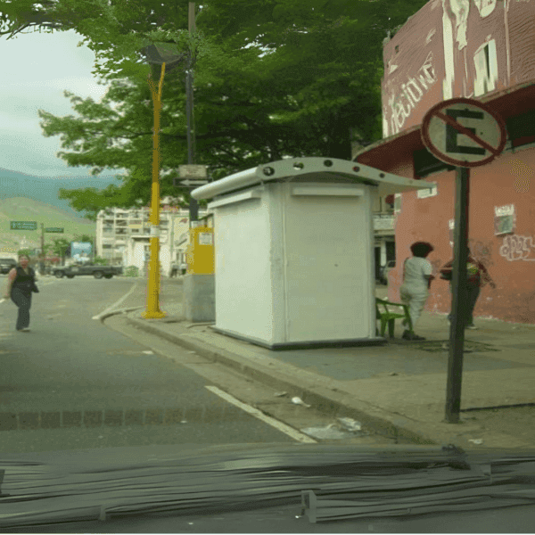 Kiosco en Av. Baralt entre esquina truco y el Guanábano