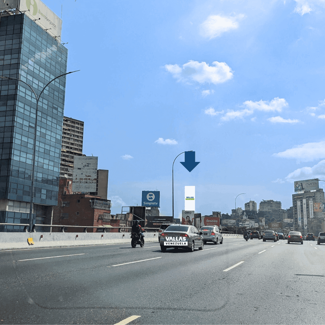 Av. Venezuela Urb. Bello Monte vista desde Autopista Francisco Fajardo Caracas