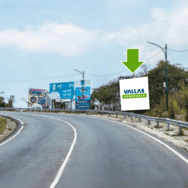 Av. Intervecinal Urb.Santa Monica a Urb. Cumbres de Curumo