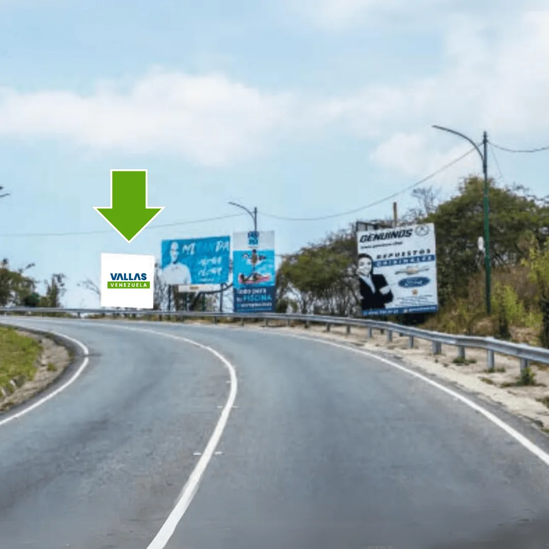 Av. Intervecinal Urb.Santa Monica a Urb. Cumbres de Curumo