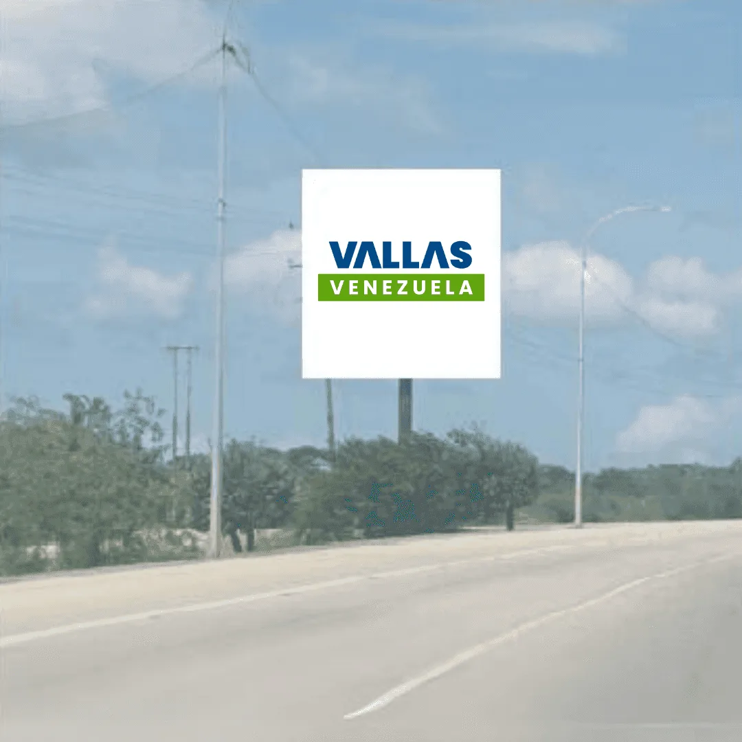 Carretera Nacional viniendo desde Aeropuerto vía Porlamar Margarita - Edo. Nueva Esparta.