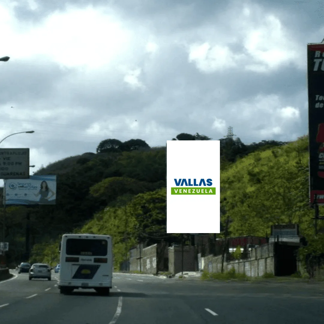 CL-0204-B Autopista Caracas-Guarenas a 500m antes del Distribuidor de la Universidad Metropolitana vía Caracas