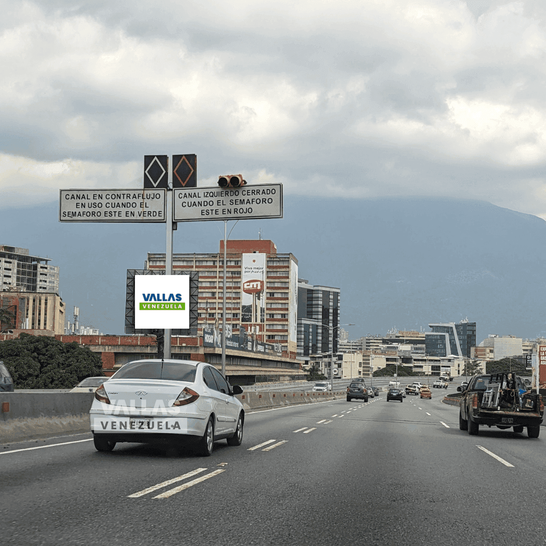 Autopista Prados del Este Respaldo de La Pantalla Electrónica