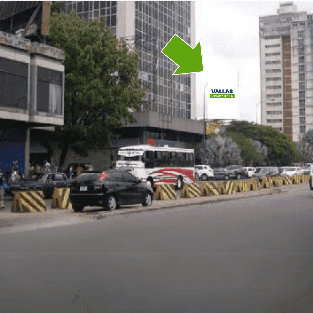 Av. Bolívar Torre Exterior vía Naguanagua