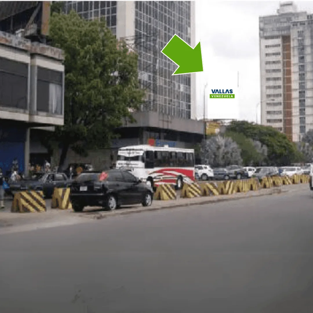 Av. Bolívar Torre Exterior vía Naguanagua