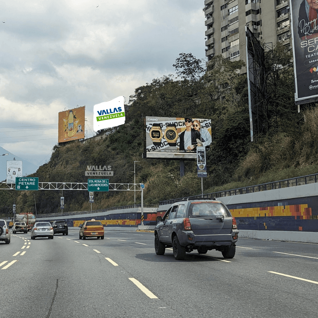 Autopista Prados del Este, Altura Colegio Santa Rosa de Lima, sentido Las Mercedes, Valla Horizontal de 16m x 10m