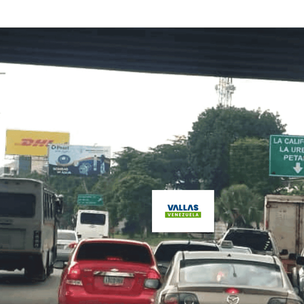 Autopista Francisco Fajardo, Altura Los Ruices, Sentido La Urbina, Valla Horizontal de 8m x 5m