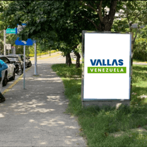 Av. La Guairita, empalme con Av. Araure vía el Cafetal 50 m antes del Hotel Eurobuilding, Tótem de 1.15m x 1.9m