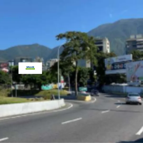 2° Av. Sur, Altamira vía Av. Francisco de Miranda, Chacao, Caracas, Valla Horizontal de 13m x 7m