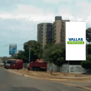 Autopista circunvalación n°1 Distr. Sabaneta vía Puente sobre el Lago de Maracaibo.