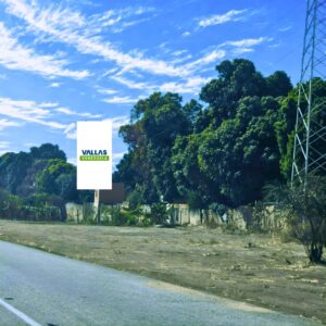 Valla publicitaria en Aragua - Autopista Regional del Centro, Altura Maracay Sentido Caracas Valencia, entre Palo Negro y Tapatapa. Valla Vertical de 6m x 12m