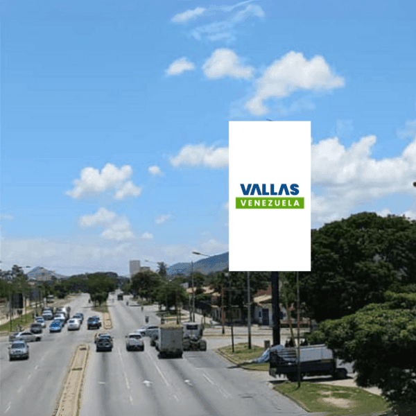 Av. Libertador vía Obelisco, sentido: oeste-este, Valla Vertical de 6m x 12m