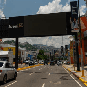 Av. Andrés Galarraga, sentido Autopista Francisco Fajardo, Pantalla LED, Spot de 15 segundos.