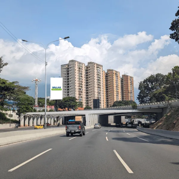 Autopista Valle - Coche. Sector Valle Abajo Sentido Oeste - Este