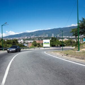 Av. Intervecinal Urb.Santa Monica a Urb. Santa Monica