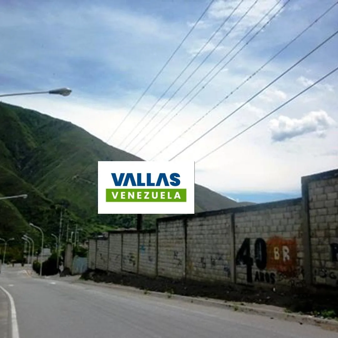 BN-EJE-001-A Av. Centenario Ejido entrada a la Ciudad desde El Vigía 30 mts antes de Makro